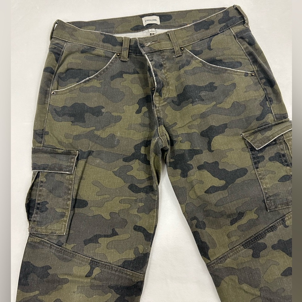 Sneak peek cargo denim jeans